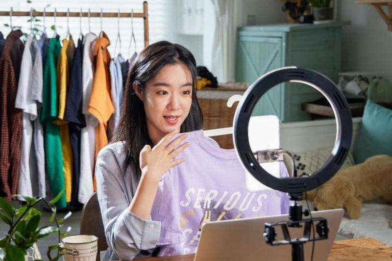 Minji粉丝Ins：Minji在Ins上的粉丝互动分析